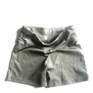 Black high rise yoga spandex shorts